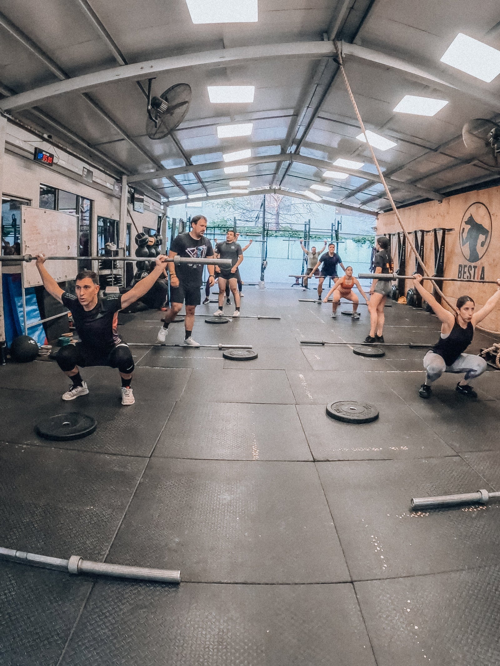 Noviembre en Bestia: Caos RELOADED